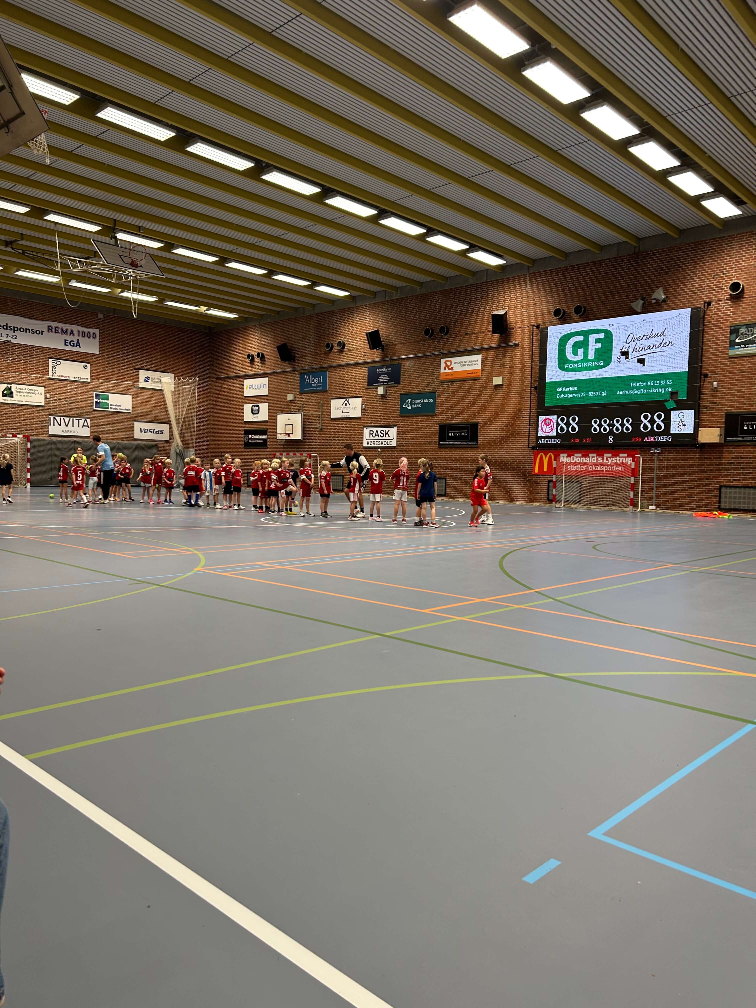 Familiefar og fælleskaber